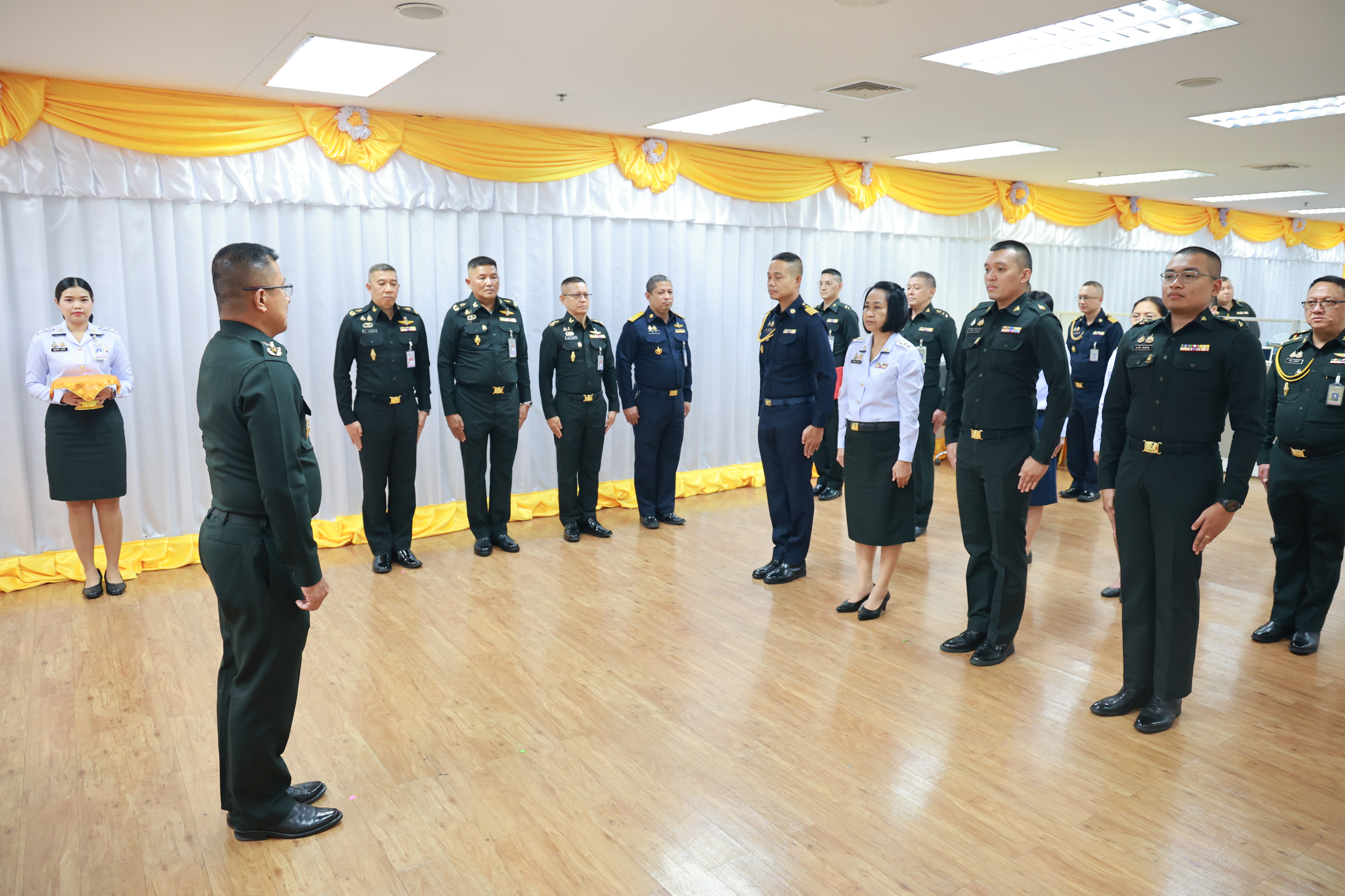 พิธีประ​ดับเครื่อง​หมาย​ยศ​ข้าราชการ กรมเทคโนโลยีสารสนเทศและอวกาศกลาโหม