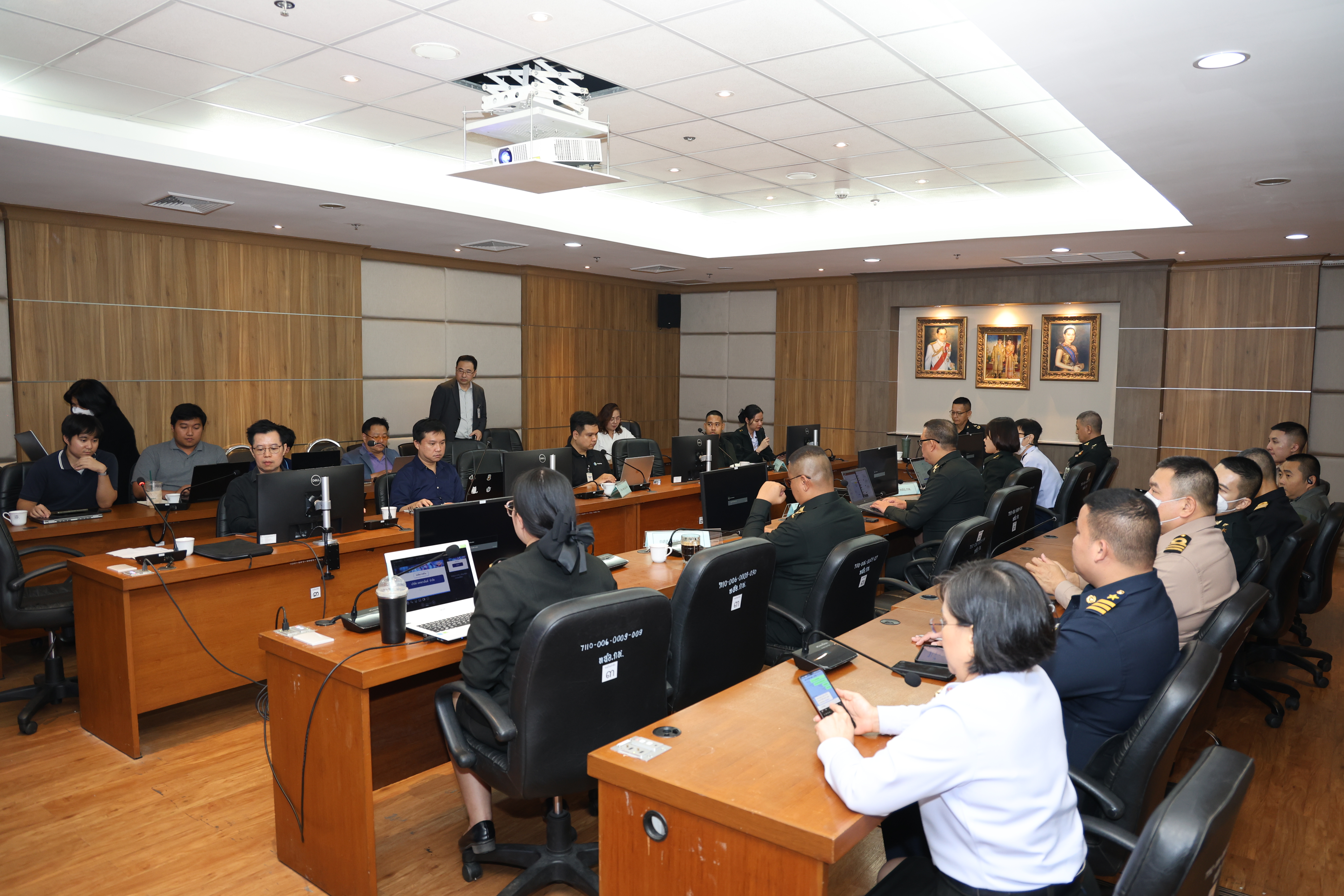 ฟังข้อมูลระบบ IT Solution, IT Security และ Cyber Security