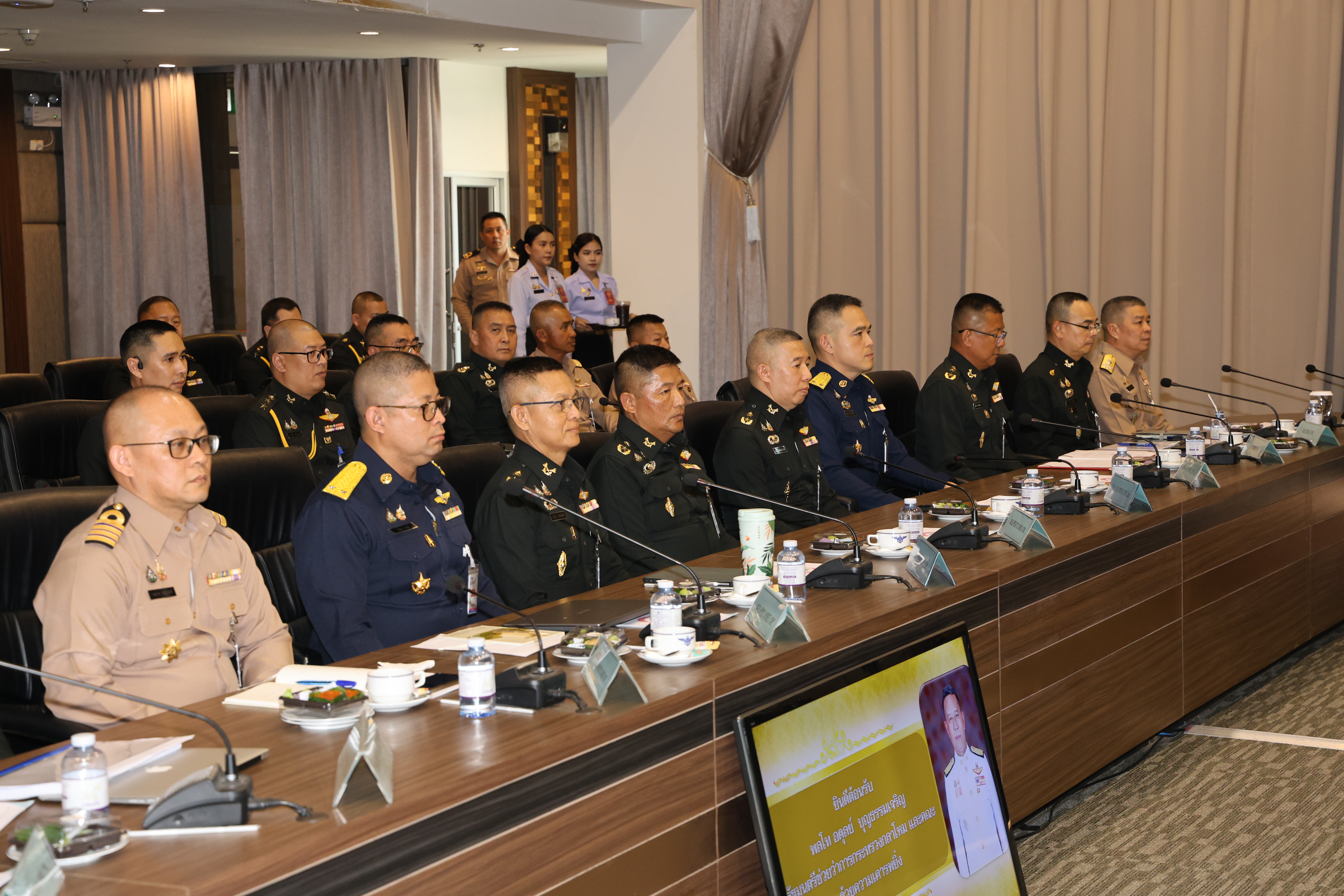 ร่วมให้การต้อนรับ รัฐมนตรีช่วยว่าการกระทรวงกลาโหม